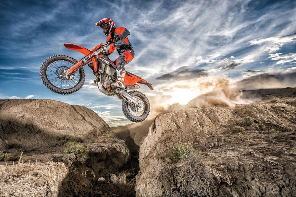 ENDURO SARDEGNA TOUR CON GUIDA