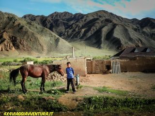 JETI-OGUZ-VIAGGIO-KYRGYZSTAN